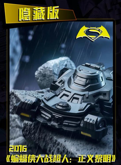EN STOCK Figura DC Defender Version 01 - Legendary Batman Assemble 12 in 1 - Model Kit marca Blokees