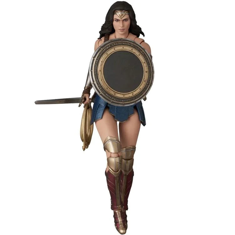 Preventa Figura Wonder Woman (Zack Snyder's version) - Justice League - MAFEX No. 296 marca Medicom Toy escala 1/12