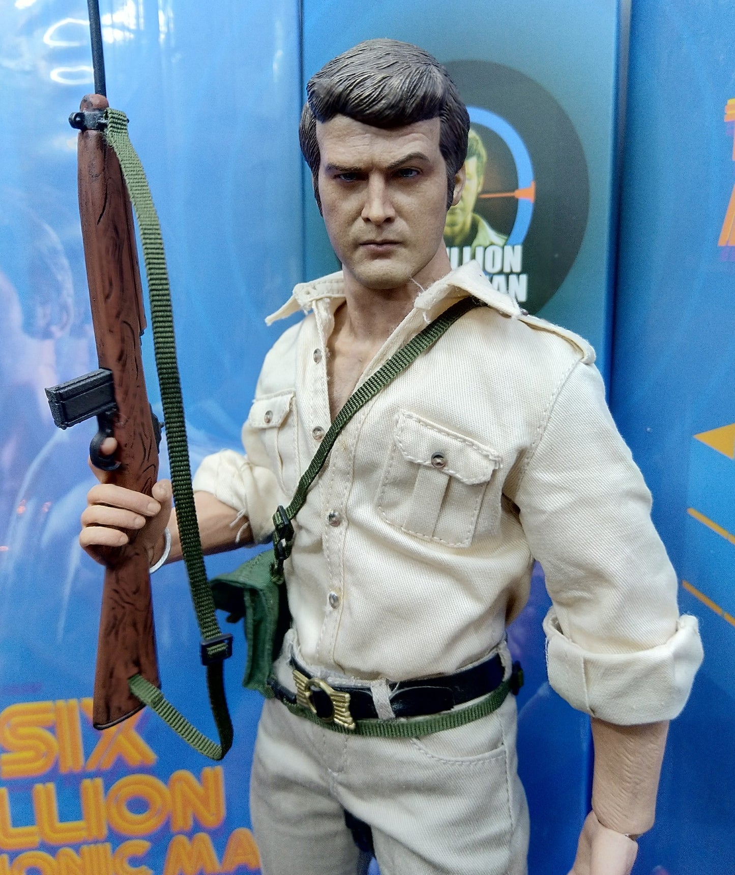 Pedido Figura Six Million Bionic Man (Hunter Outfit Version) marca Supermad Toys escala 1/6