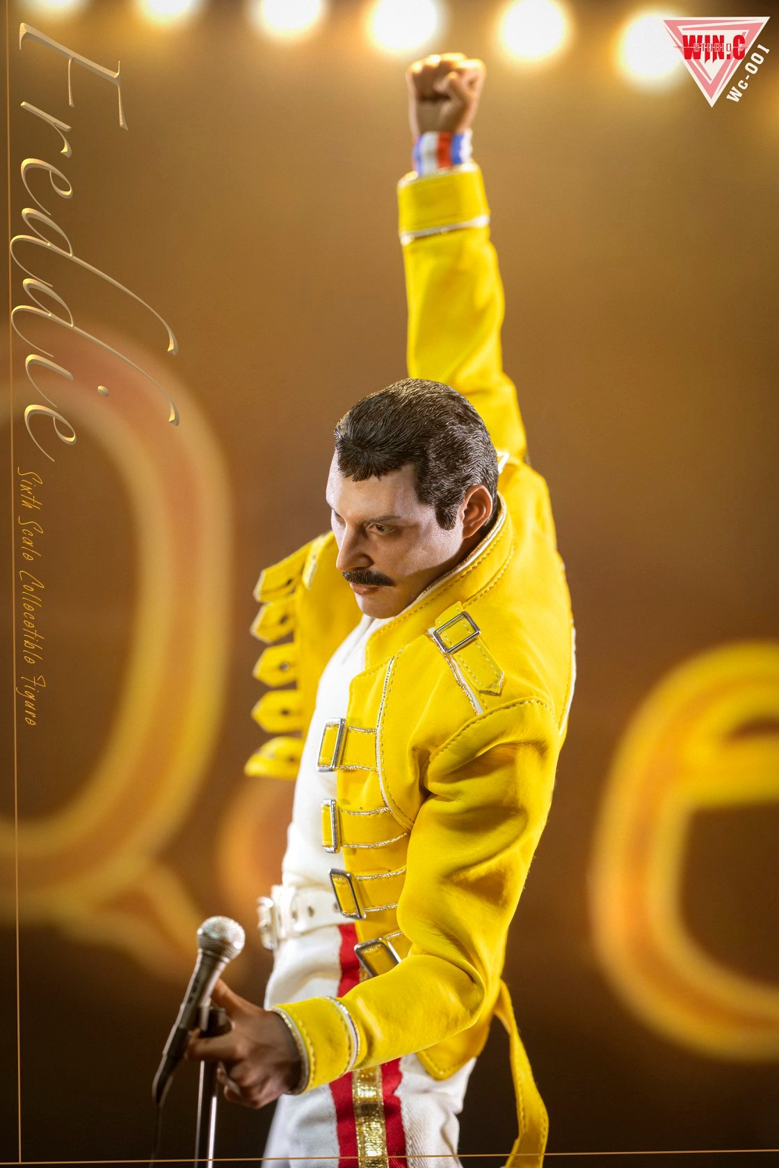 Pedido Set de Ropa Freddie chaqueta amarilla marca Win.C Studio WC001A escala 1/6
