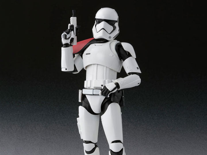 Pedido Figura First Order Stormtrooper - Star Wars: The Last Jedi - S.H.Figuarts marca Bandai Spirits escala pequeña 1/12