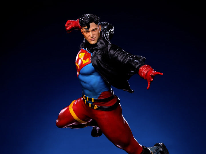 Pedido Estatua Superboy - DC Comics Series #7 - marca Iron Studios escala de arte 1/10