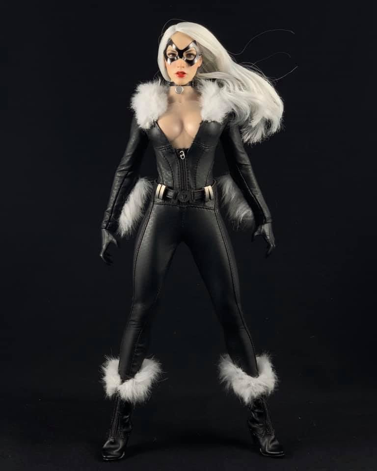 Pedido Set de Ropa Catwoman marca Verycool escala 1/6