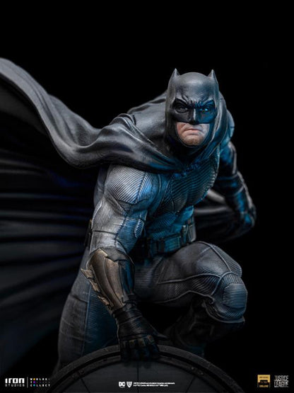 Preventa Estatua Batman on Bat-Signal DELUXE - Zack Snyder's Justice League - marca Iron Studios escala de arte 1/10