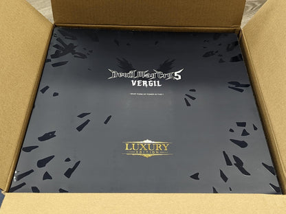 Pedido Figura Vergil - Devil May Cry V (DMC V) - Luxury Edition marca Asmus Toys DMC500LUX escala 1/6