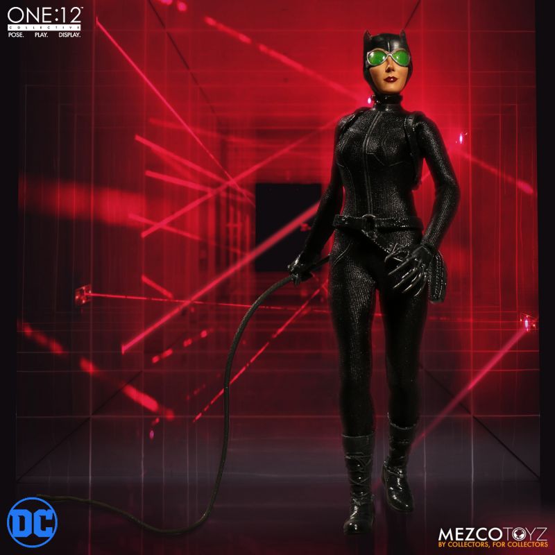 Pedido Figura Catwoman - DC comics - One:12 Collective marca Mezco Toyz 76820 escala pequeña 1/12